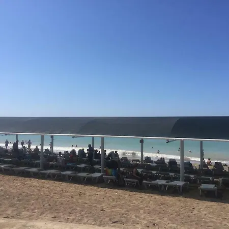 Akropolis Medusa فندق