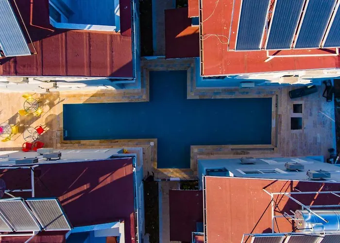 Akropolis Medusa Hotel 3*