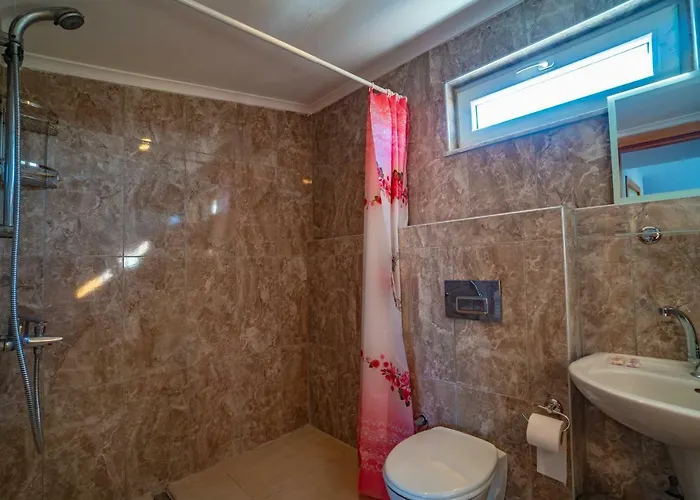 Akropolis Medusa Hotel 3*